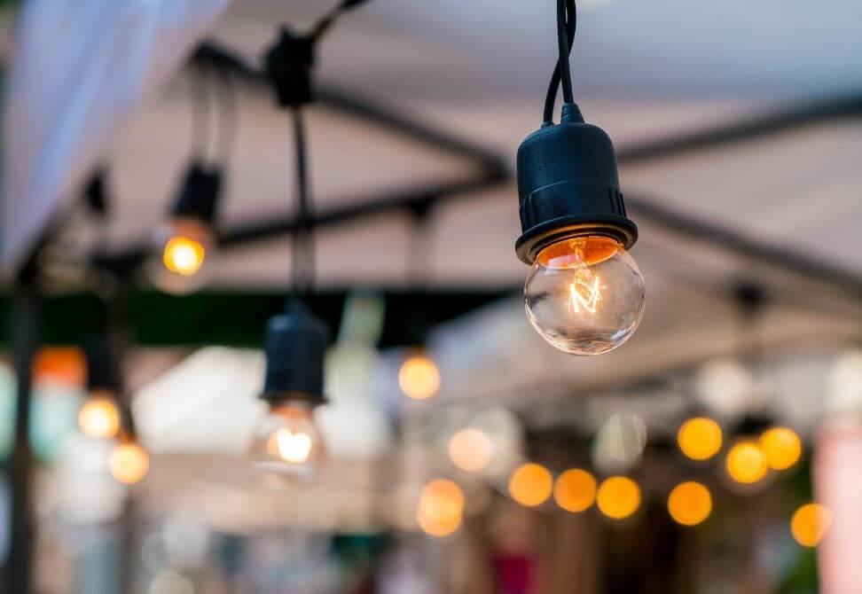 how to maximise your cafe fitout's lighting1