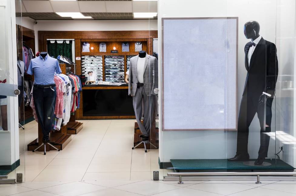 what are the common trends in retail space fit outs that attract modern shoppers1